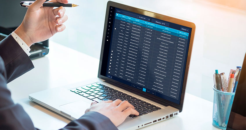 How can billing software help small businesses succeed?